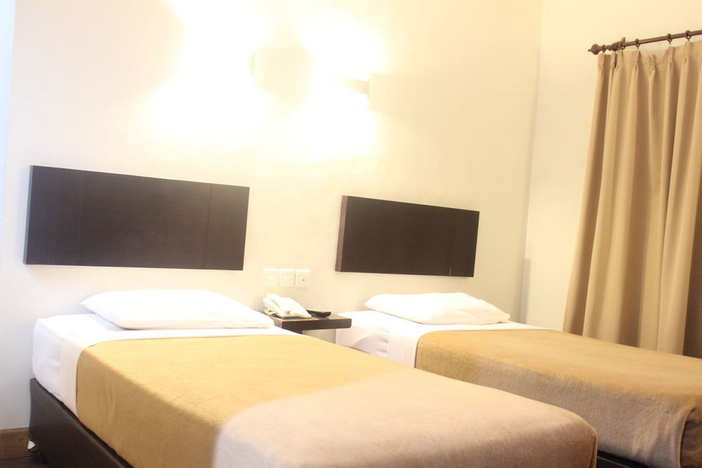 Hotel Tilamas Juanda Sawotratap Ngoại thất bức ảnh